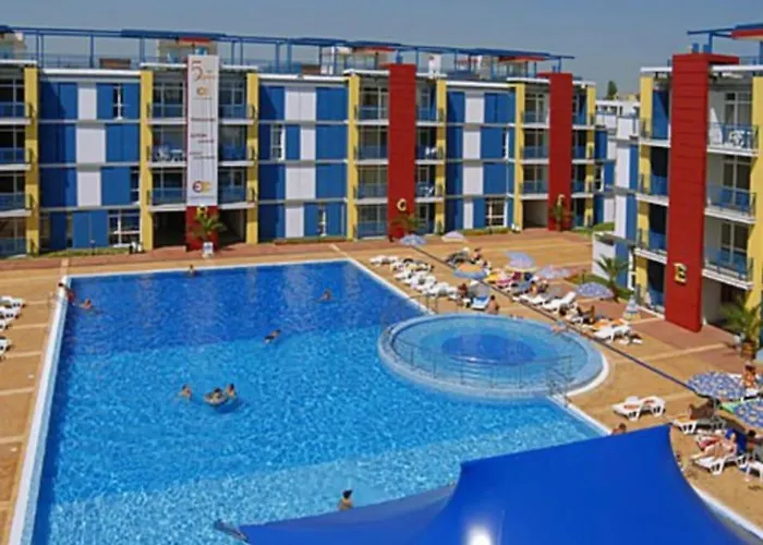 за в елит 4 *